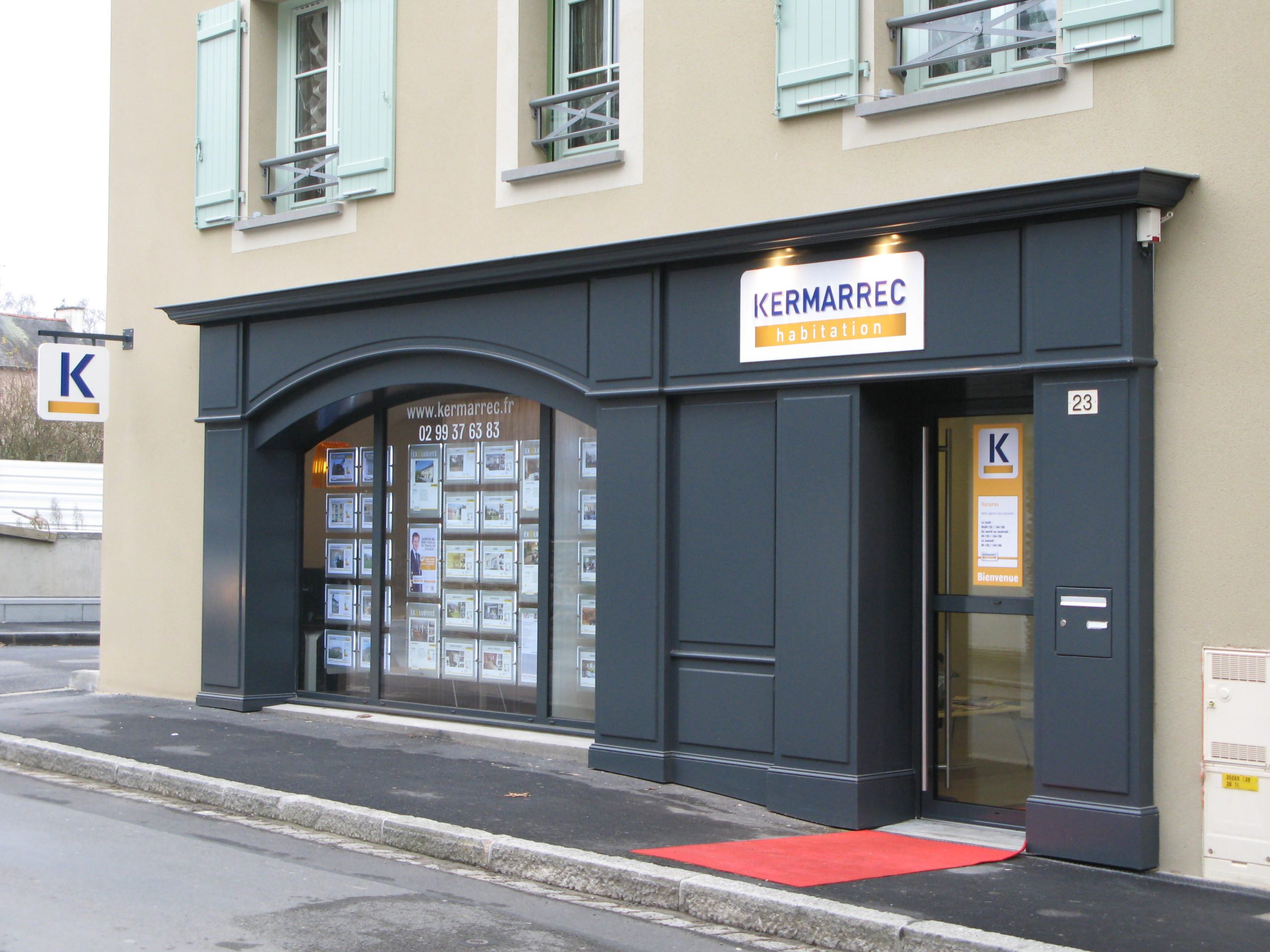facade agence chateaugiron rennes 35